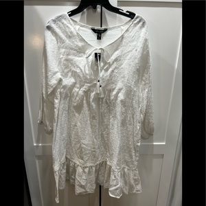 New Look Woven wht clip dot coverup size med